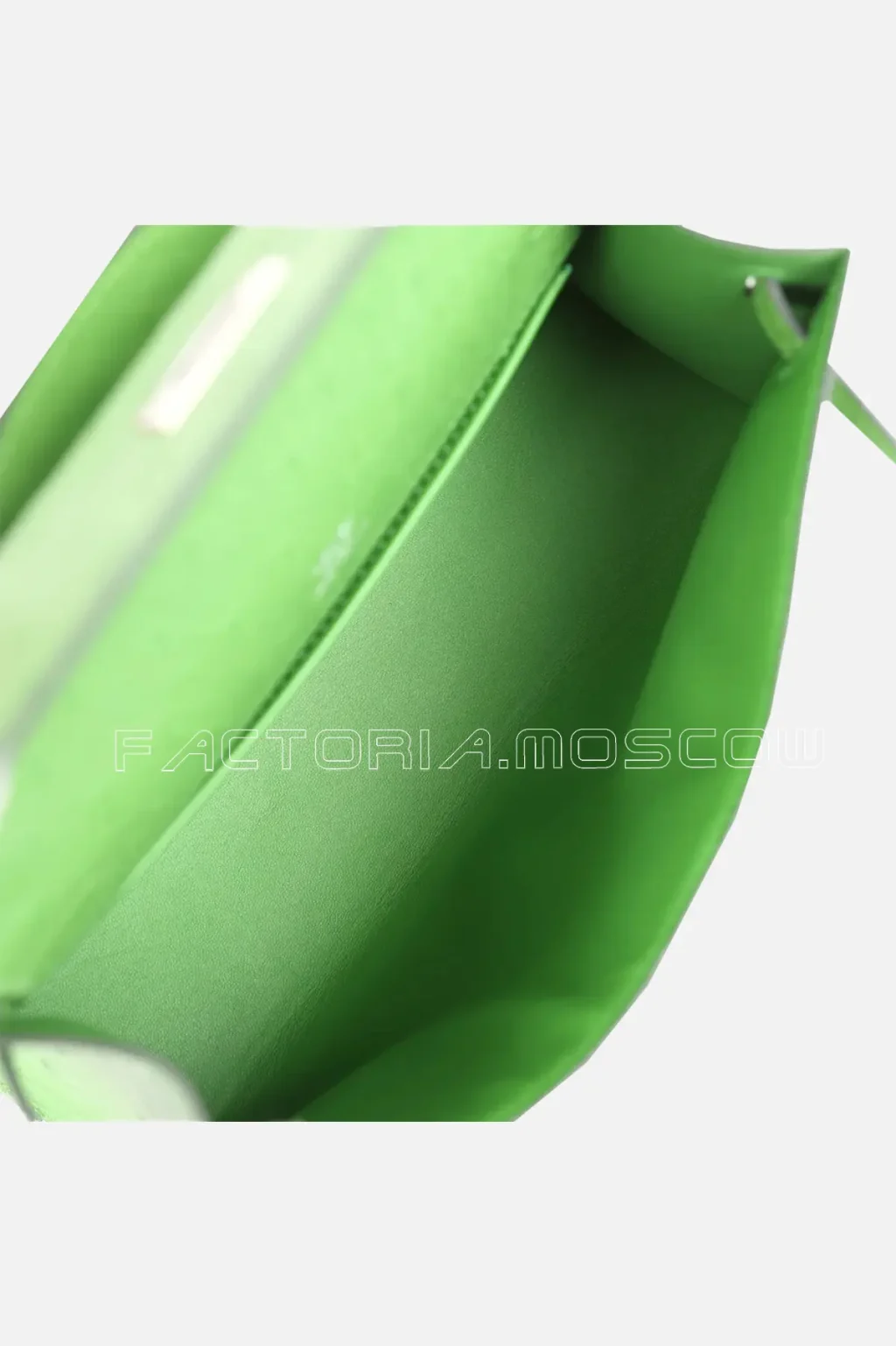 Hermès Kelly Pochette Ostrich Colour Vert Yucca PHW