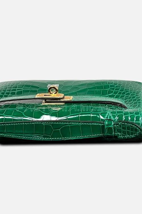 Hermes Kelly Pouchette Alligator Lisse Colour Cactus GHW