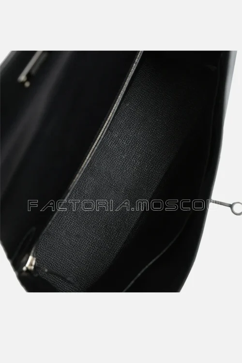 Hermès Kelly Retourne 32 So Black Box Calf Leather