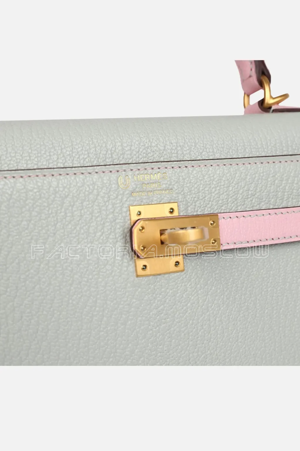 Hermès Special Order (HSS) Kelly Sellier 25 Gris Perle and Rose Sakura Chevre Brushed GHW
