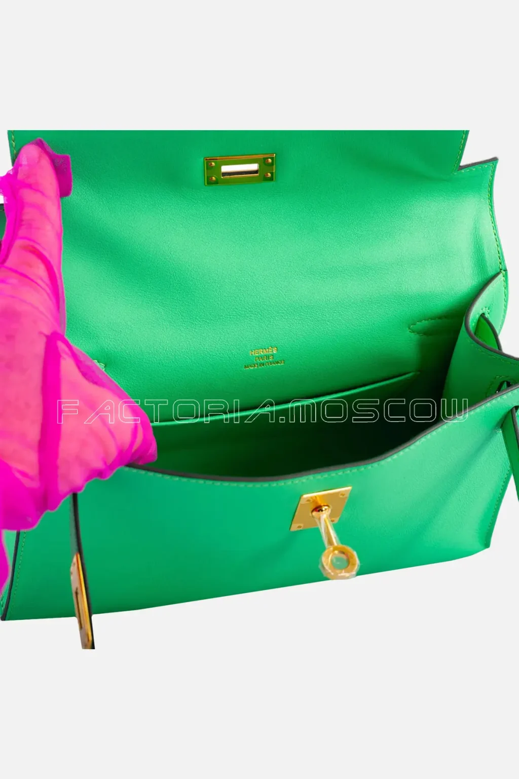 Hermes Kelly Pochette Swift Colour Vert Comics GHW