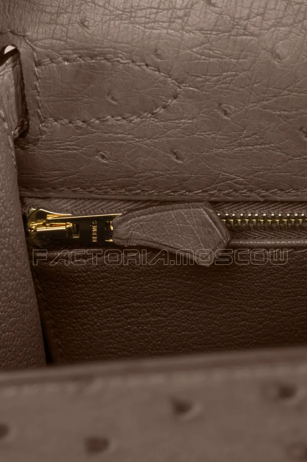 Hermes Kelly Sellier 28 Ostrich Gris Etain (8 F) GHW