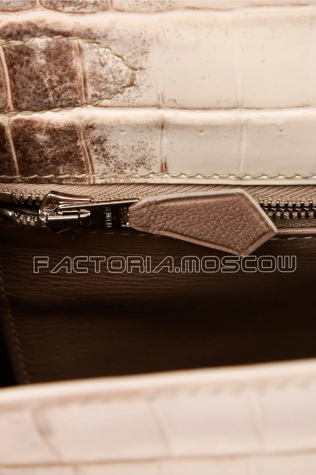 Hermes Kelly Retourne 28 Crocodile Niloticus Himalaya PHW