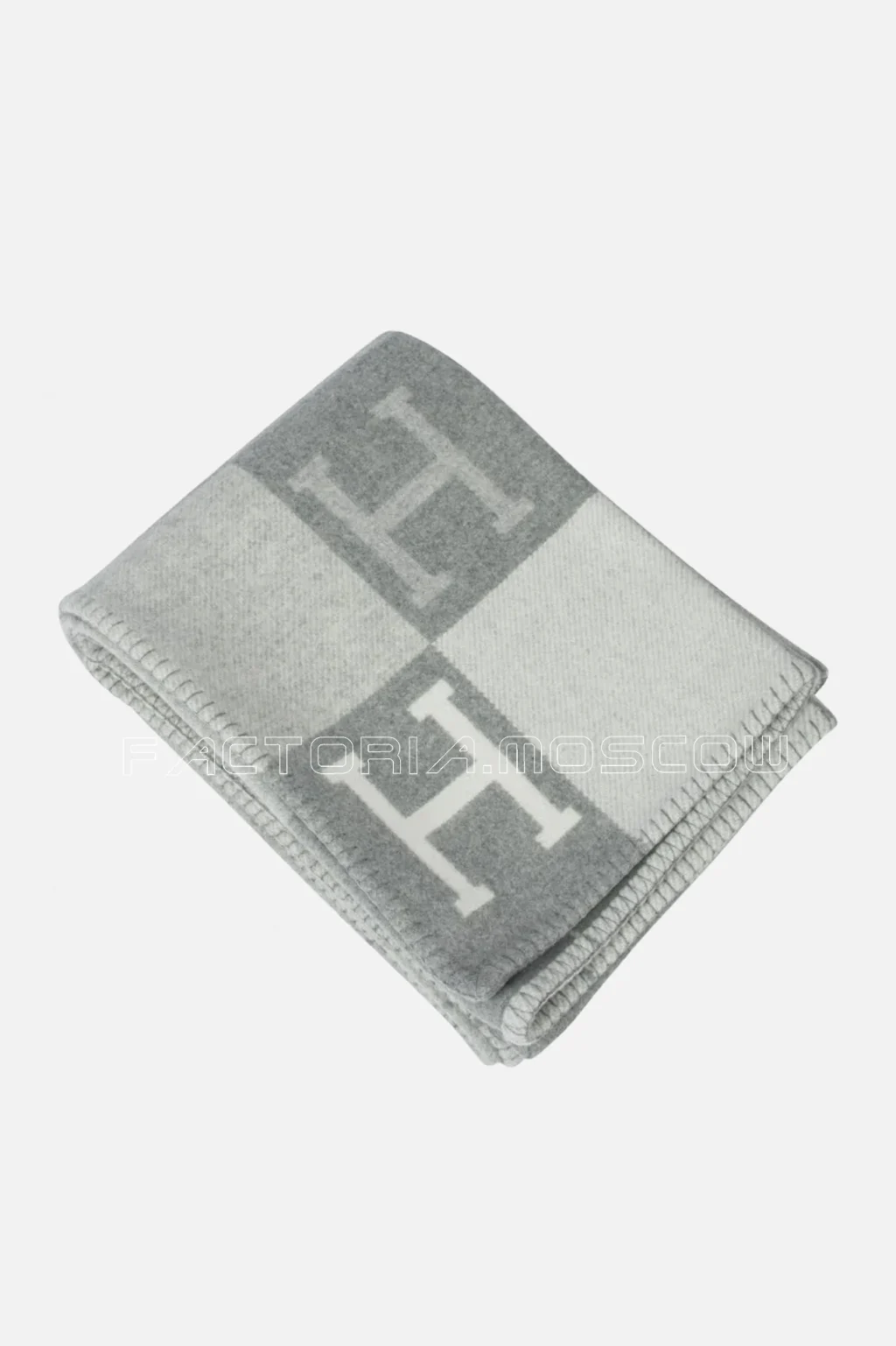 Hermes Avalon III Signature H Gris Clair and Ecru Throw Blanket
