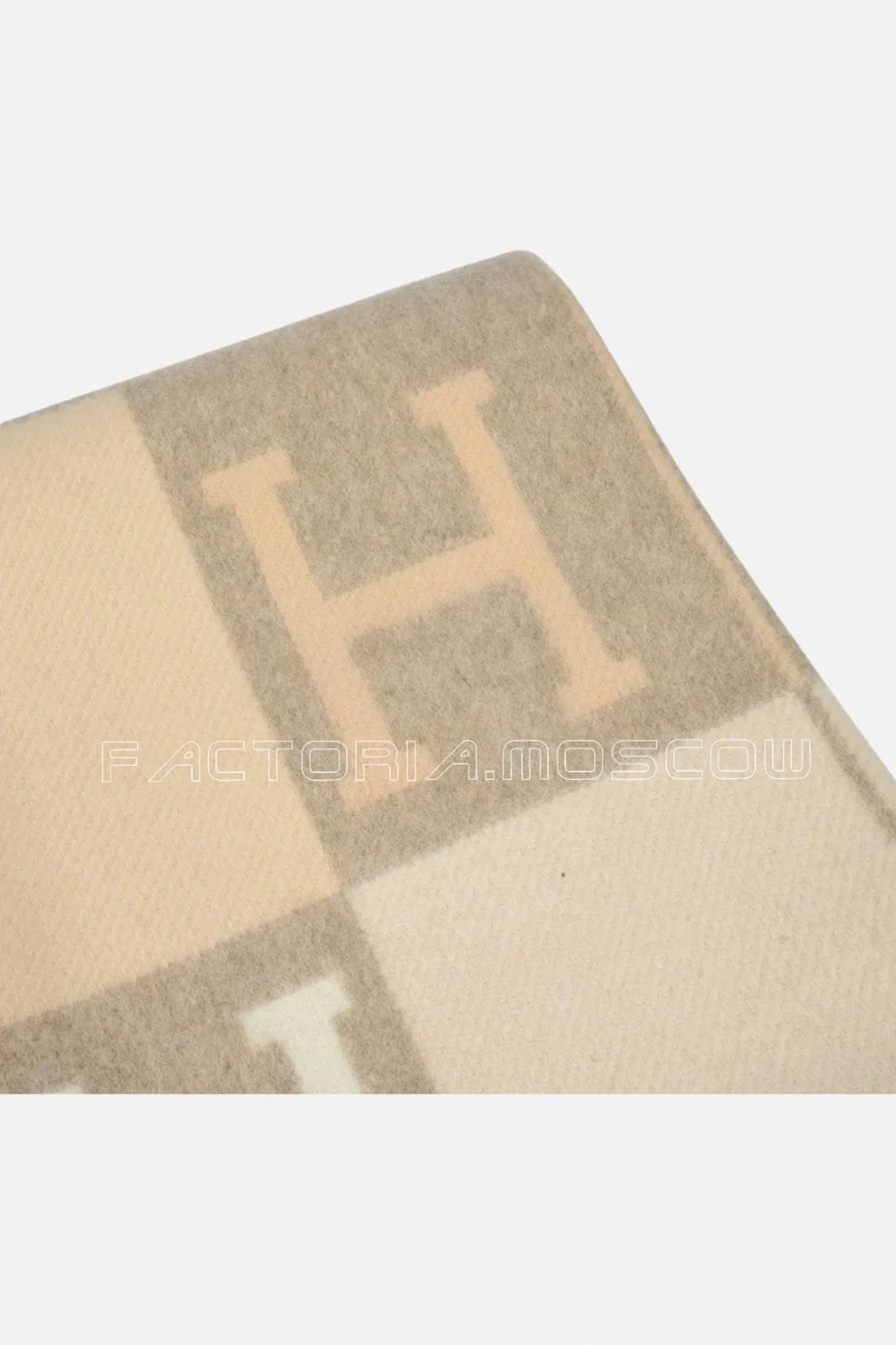 Hermes Avalon I Signature H Coco and Camomille Throw Blanket